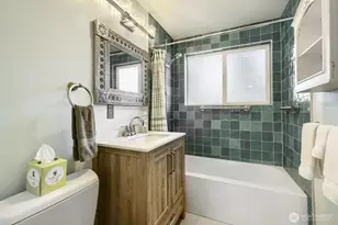 3707 SW 105th St, Seattle, WA 98146 - Photo 16