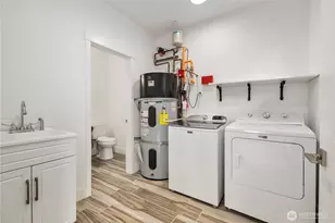 10622 55th Ave S, Seattle, WA 98178 - Photo 12