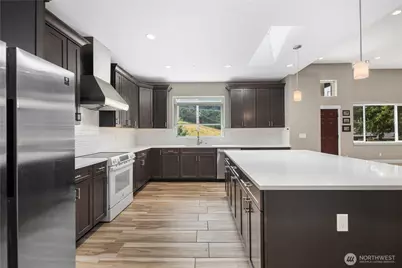 10622 55th Avenue S, Seattle, WA 98178 - Photo 10