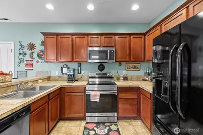 5944 Balustrade Boulevard SE, Lacey, WA 98513 - Photo 6