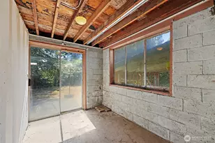 3827 S 176th St, Seattle, WA 98188 - Photo 22