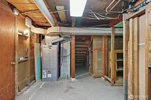 3827 S 176th St, Seattle, WA 98188 - Photo 24