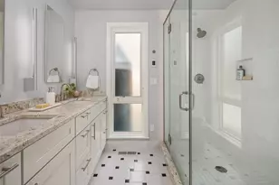 2821 Fairview Ave E, Seattle, WA 98102 - Photo 18