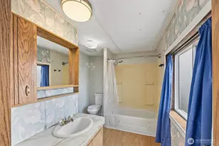 1810 N 33rd Pl, Mount Vernon, WA 98273 - Photo 18