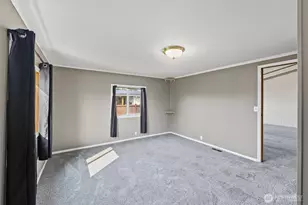 1810 N 33rd Pl, Mount Vernon, WA 98273 - Photo 16