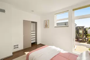 2450 NW 61st St, Seattle, WA 98107 - Photo 16