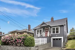 3917 Midvale Ave N, Seattle, WA 98103 - Photo 2