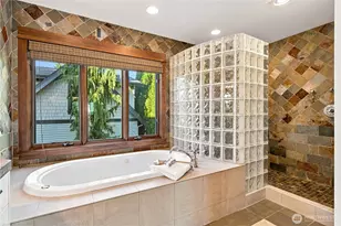 328 10th Ave W, Kirkland, WA 98033 - Photo 22