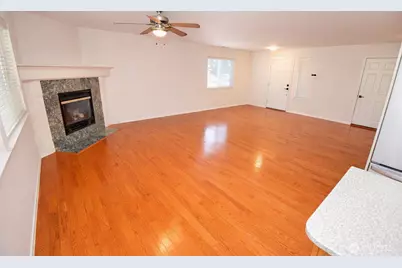 1160 Hudson Street, DuPont, WA 98327 - Photo 2
