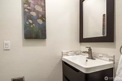 13835 NE 69th Street #677, Redmond, WA 98052 - Photo 14