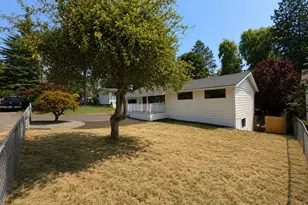 2502 202nd Pl SW, Lynnwood, WA 98036 - Photo 2