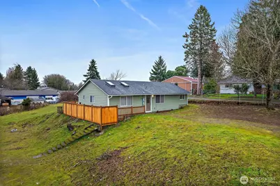 3311 Bridgeport Way W, University Place, WA 98466 - Photo 2