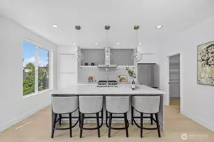 1216 NE 100th St, Seattle, WA 98125 - Photo 14