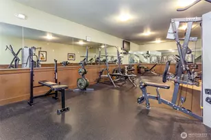 300 N 130th St, Seattle, WA 98133 - Photo 24