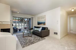 300 N 130th St, Seattle, WA 98133 - Photo 4