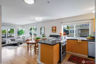 225 NE 65th St, Seattle, WA 98115 - Photo 10