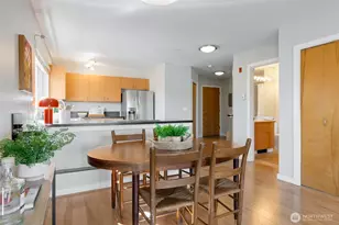 225 NE 65th St, Seattle, WA 98115 - Photo 18