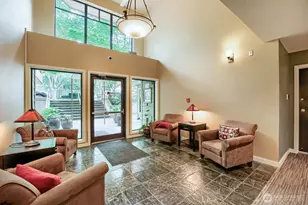 8745 Greenwood Ave N, Seattle, WA 98103 - Photo 22