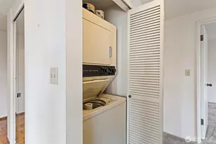 1120 Spring St, Seattle, WA 98122 - Photo 14