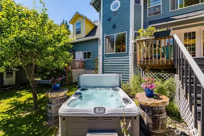 430 Rainbow Drive, Sedro Woolley, WA 98284 - Photo 2