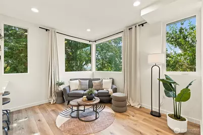1317 N 44th Street #A, Seattle, WA 98103 - Photo 4