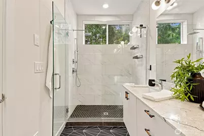 1317 N 44th Street #A, Seattle, WA 98103 - Photo 10