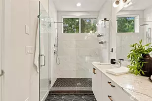 1317 N 44th St, Seattle, WA 98103 - Photo 10