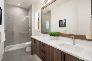 16667 SE 26th St, Bellevue, WA 98008 - Photo 24