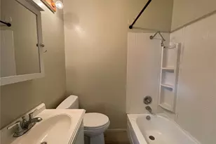 114 Wells Ave S, Renton, WA 98057 - Photo 4
