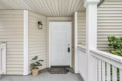 6625 SE Cougar Mountain Way #2, Bellevue, WA 98006 - Photo 2