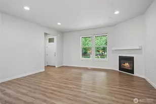 4246 Maple St SE, Olympia, WA 98501 - Photo 4