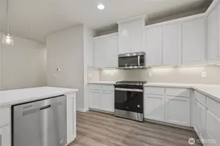 4246 Maple St SE, Olympia, WA 98501 - Photo 8