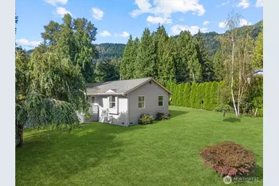 3019 Pine Lane, Sedro Woolley, WA 98284 - Photo 2
