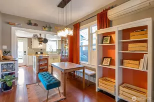 937 N 88th St, Seattle, WA 98103 - Photo 4