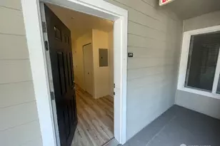 1031 N State St, Bellingham, WA 98225 - Photo 2