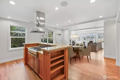 514 Prospect Street #B, Seattle, WA 98109 - Photo 4