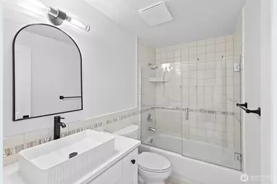 514 Prospect Street #B, Seattle, WA 98109 - Photo 20