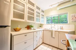 4204 11th Ave NE, Seattle, WA 98105 - Photo 12