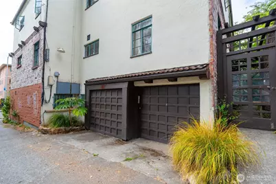 4204 11th Avenue NE #8, Seattle, WA 98105 - Photo 22