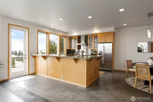 8745 Semiahmoo Dr, Blaine, WA 98230 - Photo 8