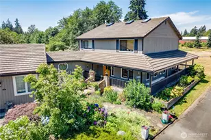 1305 NW Mountain View Rd, Silverdale, WA 98383 - Photo 2