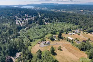 1305 NW Mountain View Rd, Silverdale, WA 98383 - Photo 40