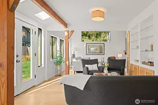 7400 NE 118th Pl, Kirkland, WA 98034 - Photo 10