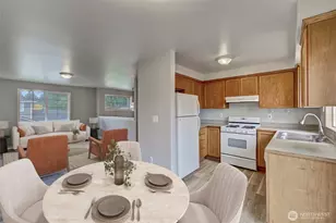 721 89th Ave SE, Lake Stevens, WA 98258 - Photo 6
