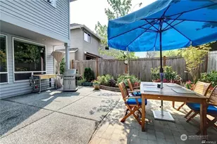 921 274th Wy SE, Sammamish, WA 98075 - Photo 24
