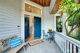 921 274th Wy SE, Sammamish, WA 98075 - Photo 2