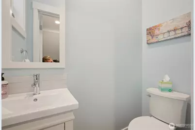 6800 Oswego Place NE, Seattle, WA 98115 - Photo 18