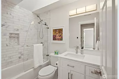 6800 Oswego Place NE, Seattle, WA 98115 - Photo 24