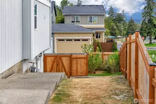 1037 Zeeden Way, Bremerton, WA 98310 - Photo 28