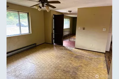 36017 79th Avenue S, Roy, WA 98580 - Photo 2